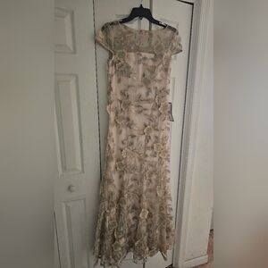Floral Embroidered Sleeveless Dress